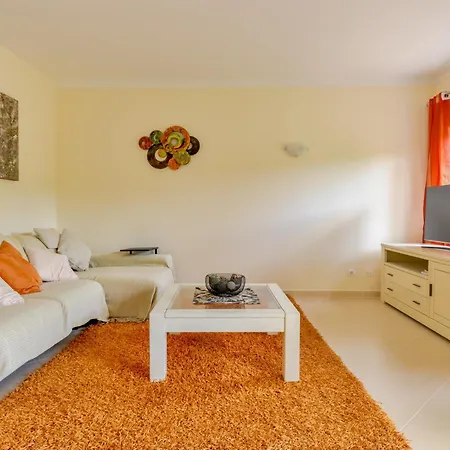 Apartment Ground Floor 2 Bed With Private Garden On Oasis Parque At38 Portimao