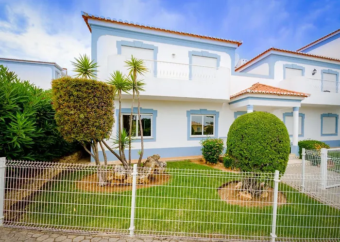 Ground Floor 2 Bed With Private Garden On Oasis Parque At38 Apartment *