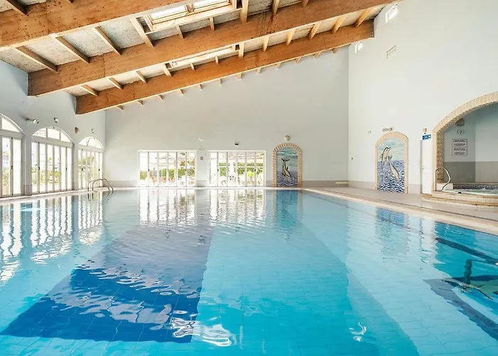 Apartment Ground Floor 2 Bed With Private Garden On Oasis Parque At38