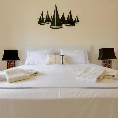 Ground Floor 2 Bed With Private Garden On Oasis Parque At38 Portimão