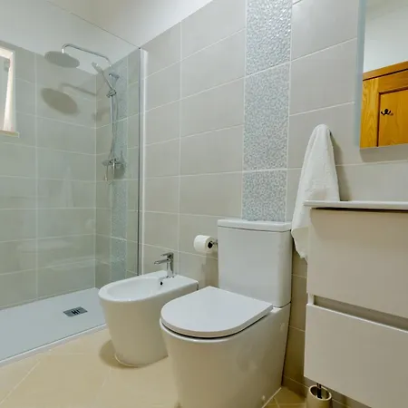 Διαμέρισμα Ground Floor 2 Bed With Private Garden On Oasis Parque At38 *