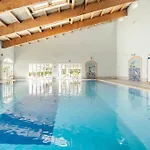 Apartment Ground Floor 2 Bed With Private Garden On Oasis Parque At38