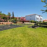 Apartment Ground Floor 2 Bed With Private Garden On Oasis Parque At38 *