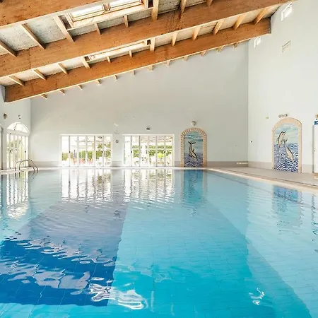 Apartman Ground Floor 2 Bed With Private Garden On Oasis Parque At38